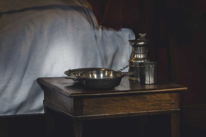 Au chevet - Hors Sentiers